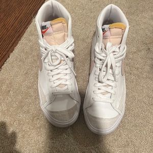 pink and white nike blazers